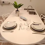 The Luxury White Appartamento Charleroi