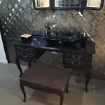 The Luxury White Appartamento Charleroi