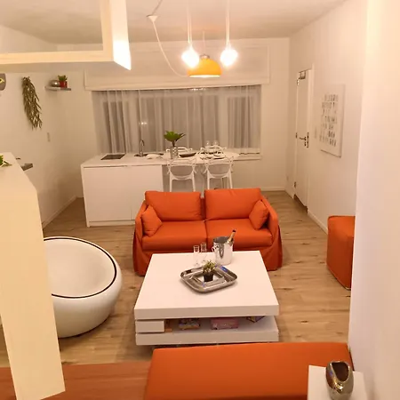 The Luxury White *