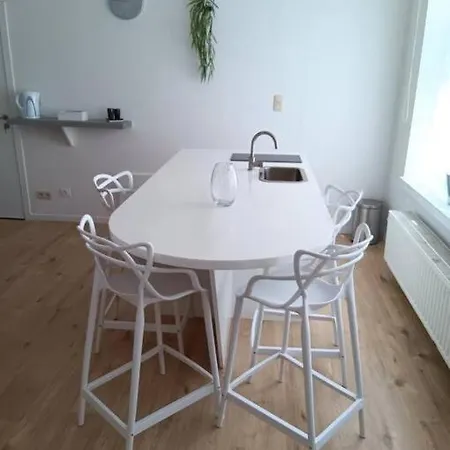 The Luxury White Apartament